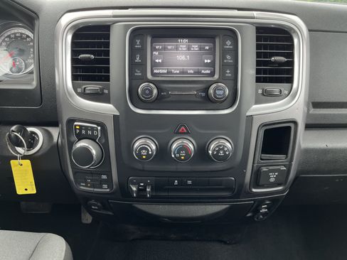 Used 2023 RAM 1500 Classic SLT w/ Protection Group AWD/4WD image 23