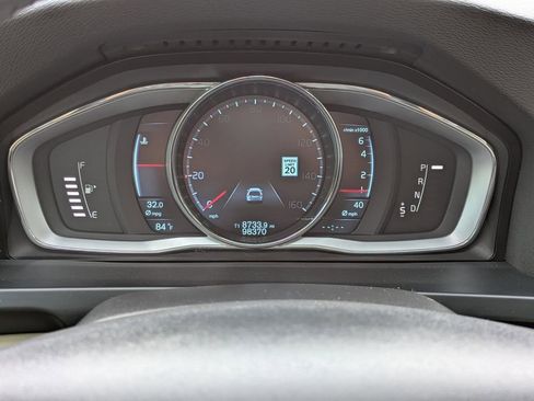 Used 2015 Volvo V60 T5 Premier Plus FWD image 18