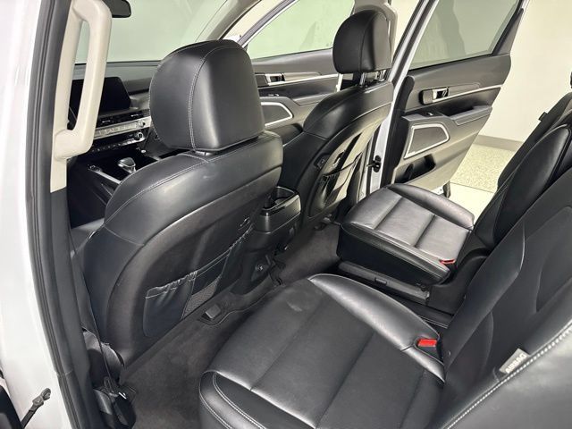 Used 2023 Kia Telluride S AWD/4WD image 24