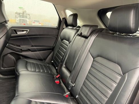 Used 2024 Ford Edge SEL w/ Convenience Package image 32