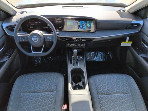 New 2026 Nissan Kicks SV image 10