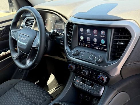 Used 2023 GMC Acadia AT4 AWD/4WD image 11