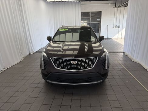 Used 2021 Cadillac XT4 Premium Luxury w/ Driver Awareness Package image 4