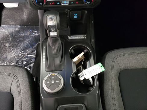 New 2025 Ford Bronco Big Bend image 26