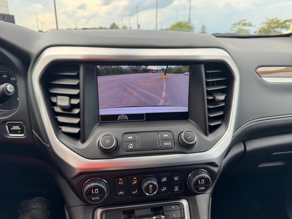 Used 2023 GMC Acadia SLE w/ Driver Convenience Package AWD/4WD image 18