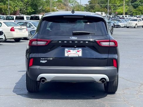 Used 2023 Ford Escape Active FWD image 6