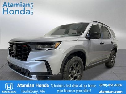 New 2025 Honda Pilot TrailSport