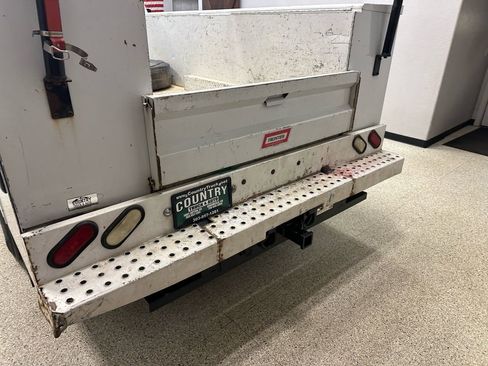 Used 2015 GMC Sierra 3500 2WD Regular Cab w/ Sierra Convenience Package image 6