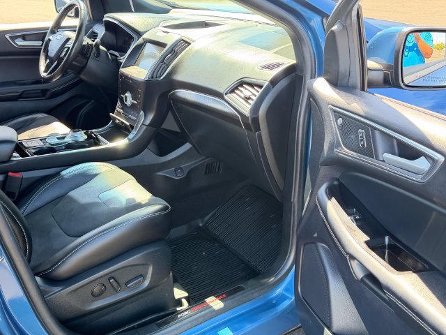 Used 2020 Ford Edge ST w/ Equipment Group 401A AWD/4WD image 28