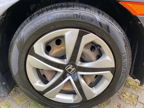 Used 2016 Honda Civic LX image 9