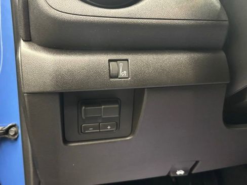 New 2026 Chevrolet Colorado Trail Boss AWD/4WD image 16