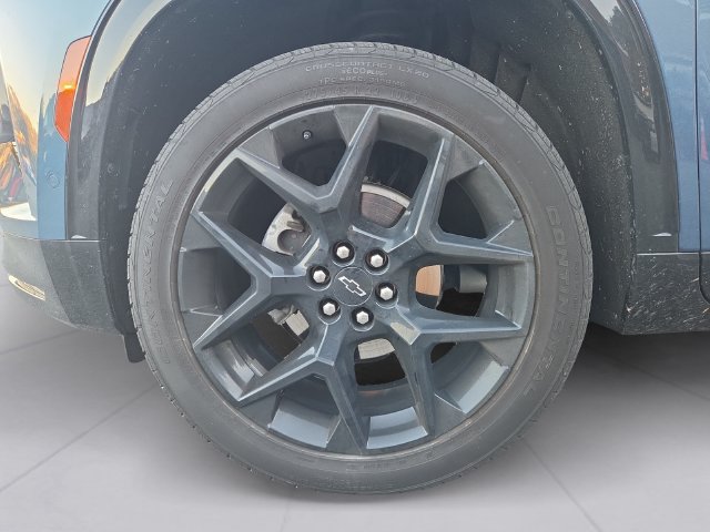 Used 2024 Chevrolet Traverse RS AWD/4WD image 9