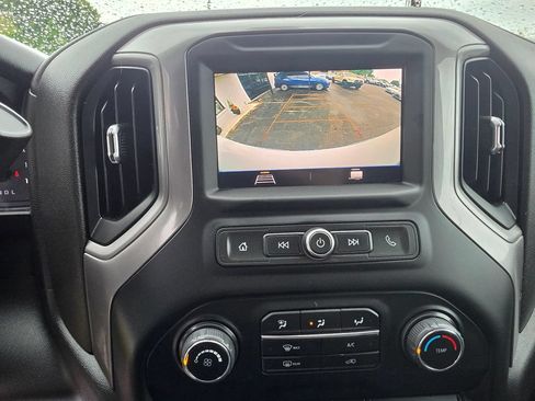 Used 2022 Chevrolet Silverado 1500 Custom AWD/4WD image 15