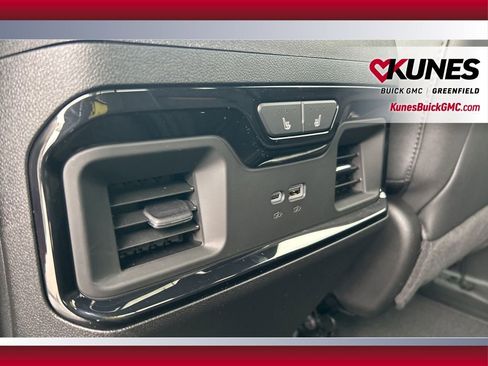 New 2026 GMC Sierra 2500 AT4 w/ AT4 Premium Plus Package image 39