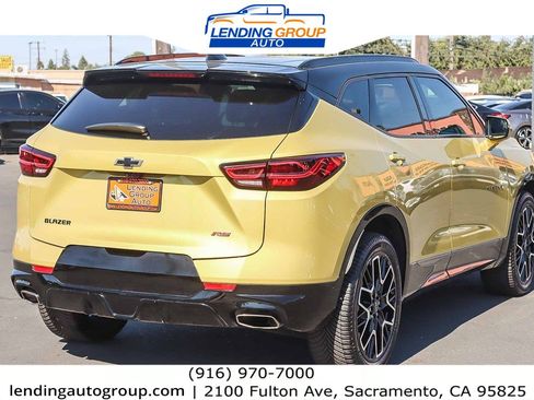 Used 2023 Chevrolet Blazer RS w/ Driver Confidence II Package image 4