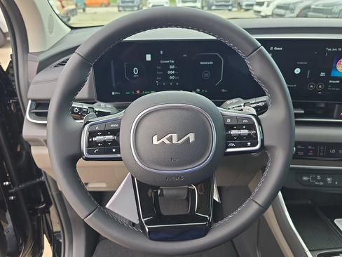 New 2026 Kia Carnival SX FWD image 31