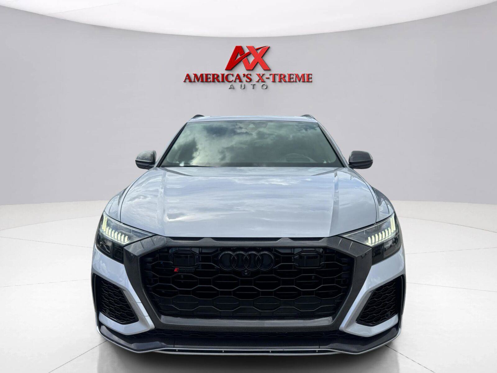 Used 2021 Audi RS Q8 w/ Carbon Optic Package AWD/4WD image 9