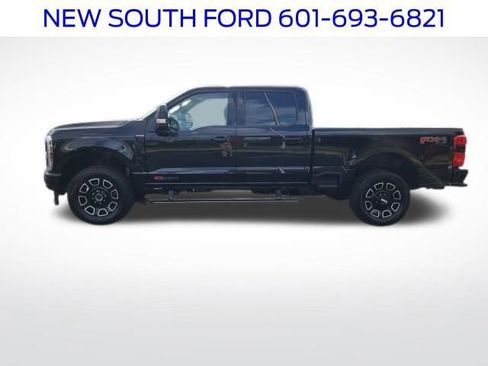 New 2025 Ford F250 Platinum image 2