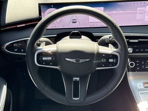 Used 2026 Genesis GV70 2.5T Advanced image 23