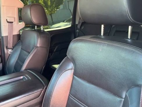 Used 2014 GMC Sierra 1500 Denali w/ Suspension Package, Off-Road image 11