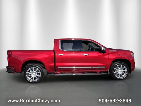 Used 2026 Chevrolet Silverado 1500 High Country w/ High Country Premium Package AWD/4WD image 7