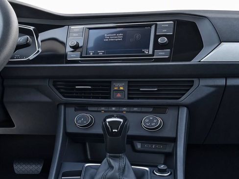 Certified 2023 Volkswagen Jetta S FWD image 21