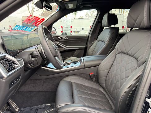 Used 2026 BMW X5 sDrive40i RWD image 9