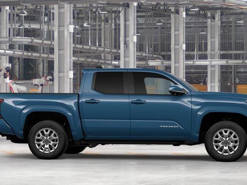 New 2026 Toyota Tacoma SR5 RWD image 15