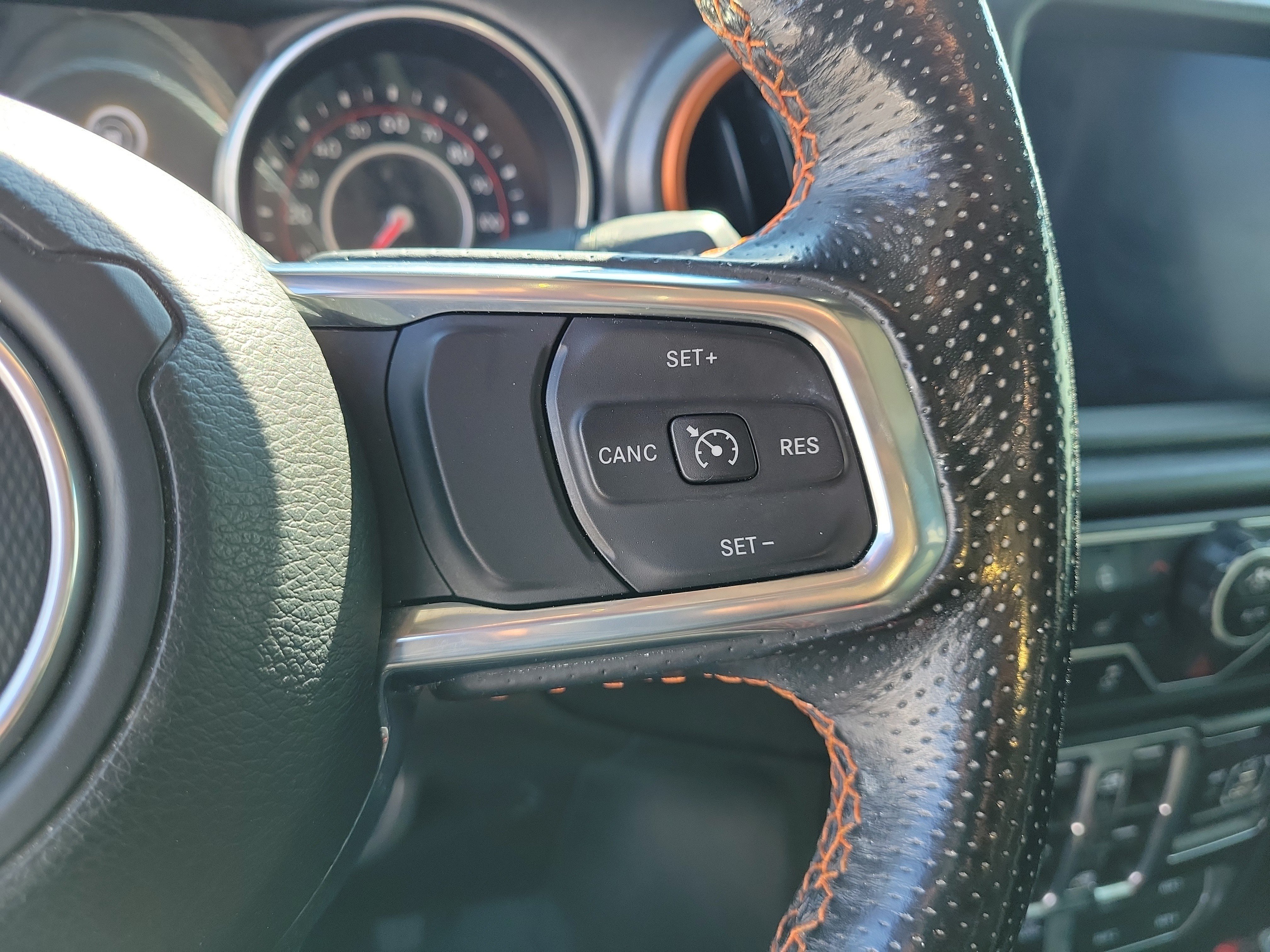 Used 2022 Jeep Gladiator Mojave w/ LED Lighting Group AWD/4WD image 23