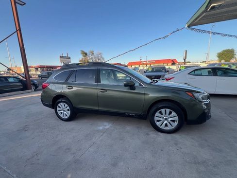 Used 2018 Subaru Outback 2.5i Premium AWD/4WD image 22