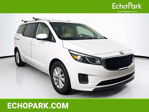 Used 2016 Kia Sedona LX w/ LX Convenience Package FWD image 1