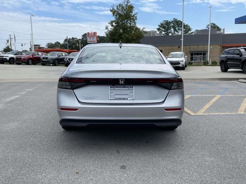 Used 2026 Honda Accord LX image 5