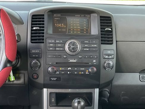 Used 2008 Nissan Pathfinder SE w/ Leather Pkg RWD image 16