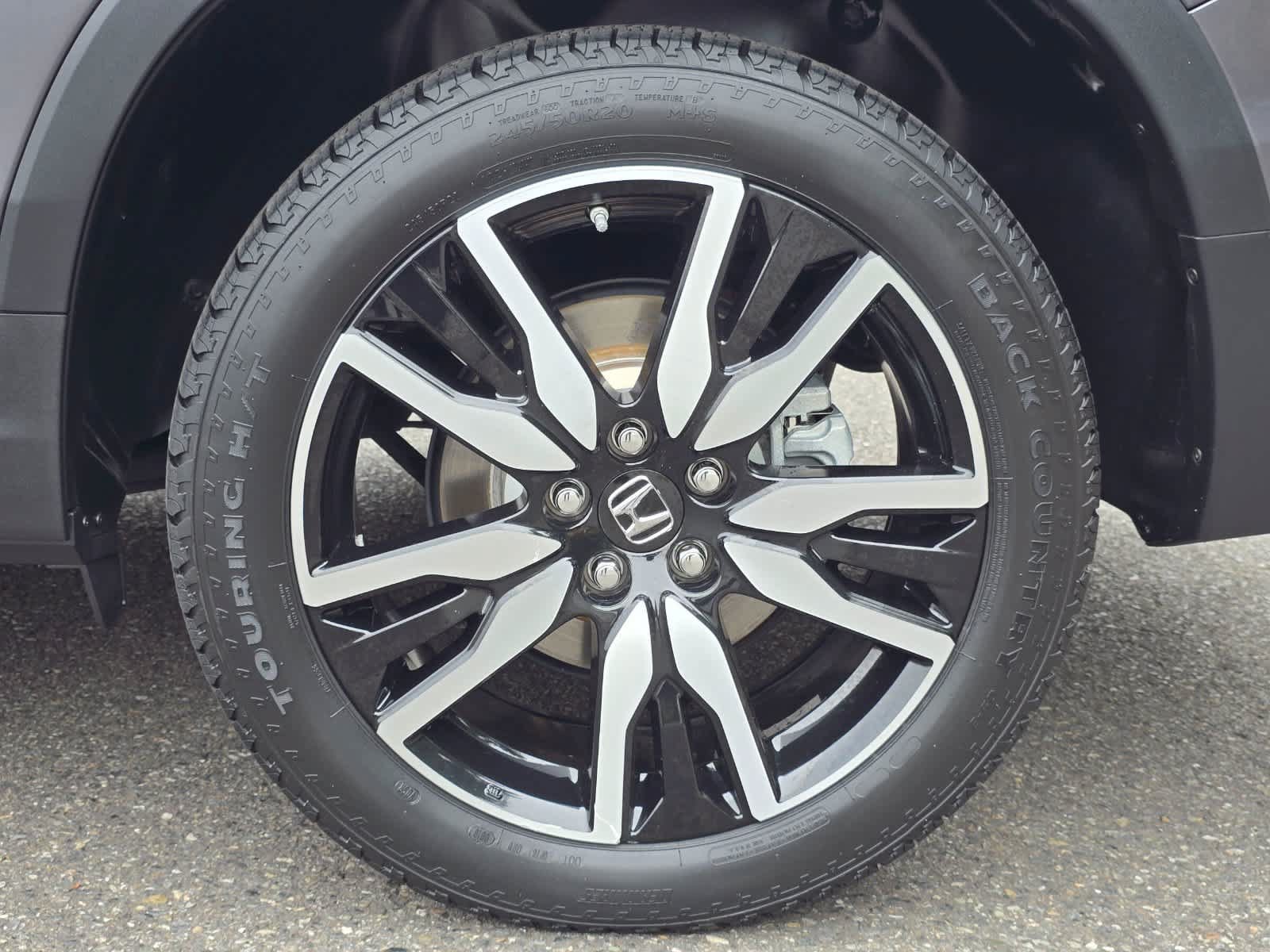 Used 2019 Honda Pilot Touring image 8