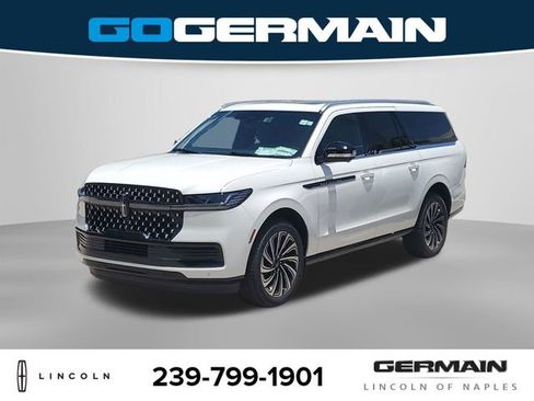 New 2026 Lincoln Navigator L Black Label AWD/4WD image 1