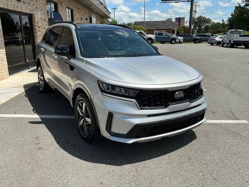 Used 2021 Kia Sorento S w/ Panoramic Sunroof Package FWD image 8