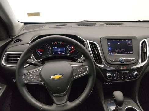 Used 2024 Chevrolet Equinox LT FWD image 22