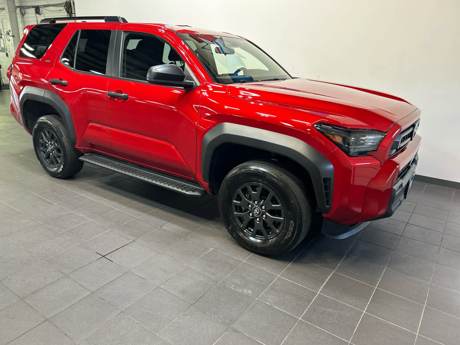 Used 2025 Toyota 4Runner SR5 AWD/4WD image 2