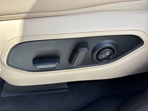 New 2025 Jeep Grand Cherokee Limited image 19