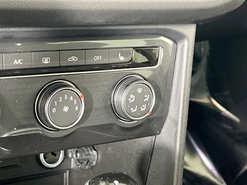 Used 2023 Volkswagen Tiguan S image 19