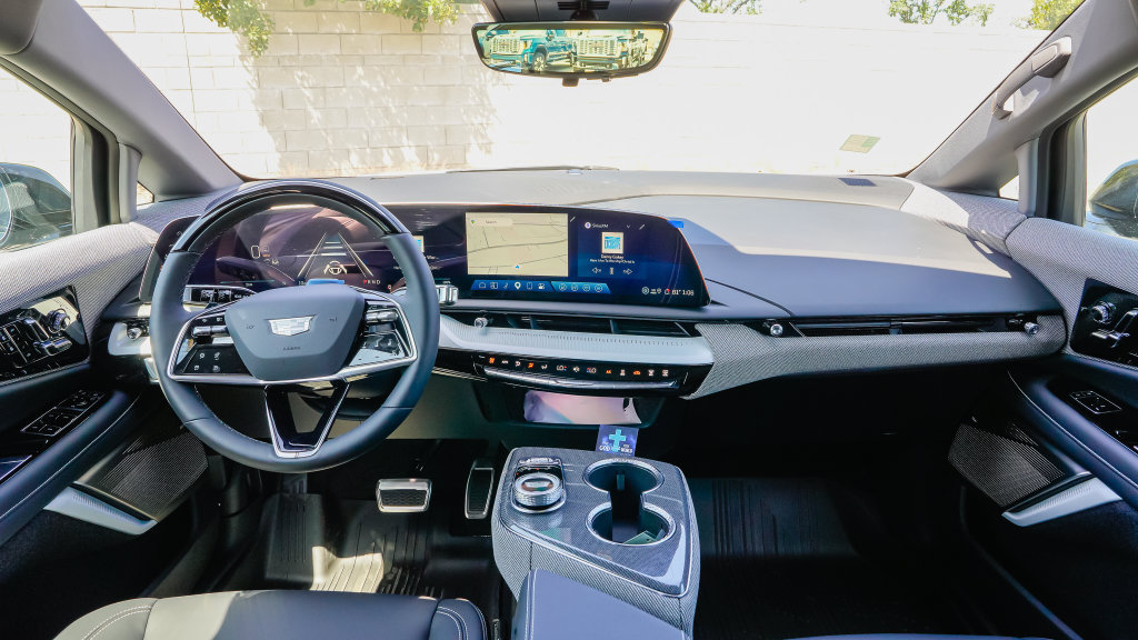 New 2027 Cadillac Optiq Sport AWD/4WD image 9
