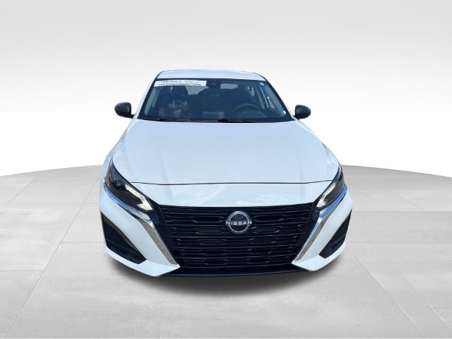 Certified 2025 Nissan Altima 2.5 SV FWD image 8