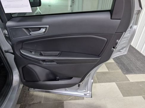 Used 2022 Ford Edge SE AWD/4WD image 23