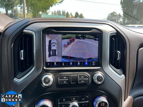 Used 2023 GMC Sierra 3500 Denali w/ Denali Ultimate Package AWD/4WD image 32