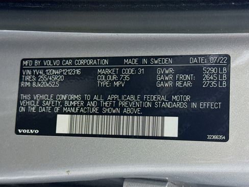 Used 2023 Volvo XC60 B5 Plus w/ Protection Package Premier image 40