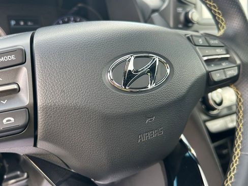 Used 2020 Hyundai Kona Limited AWD/4WD image 20