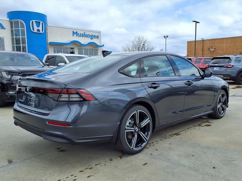 New 2026 Honda Accord SE image 2