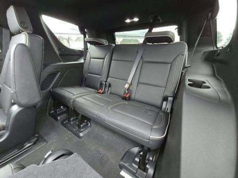 Used 2021 GMC Yukon SLT w/ SLT Premium Package image 29