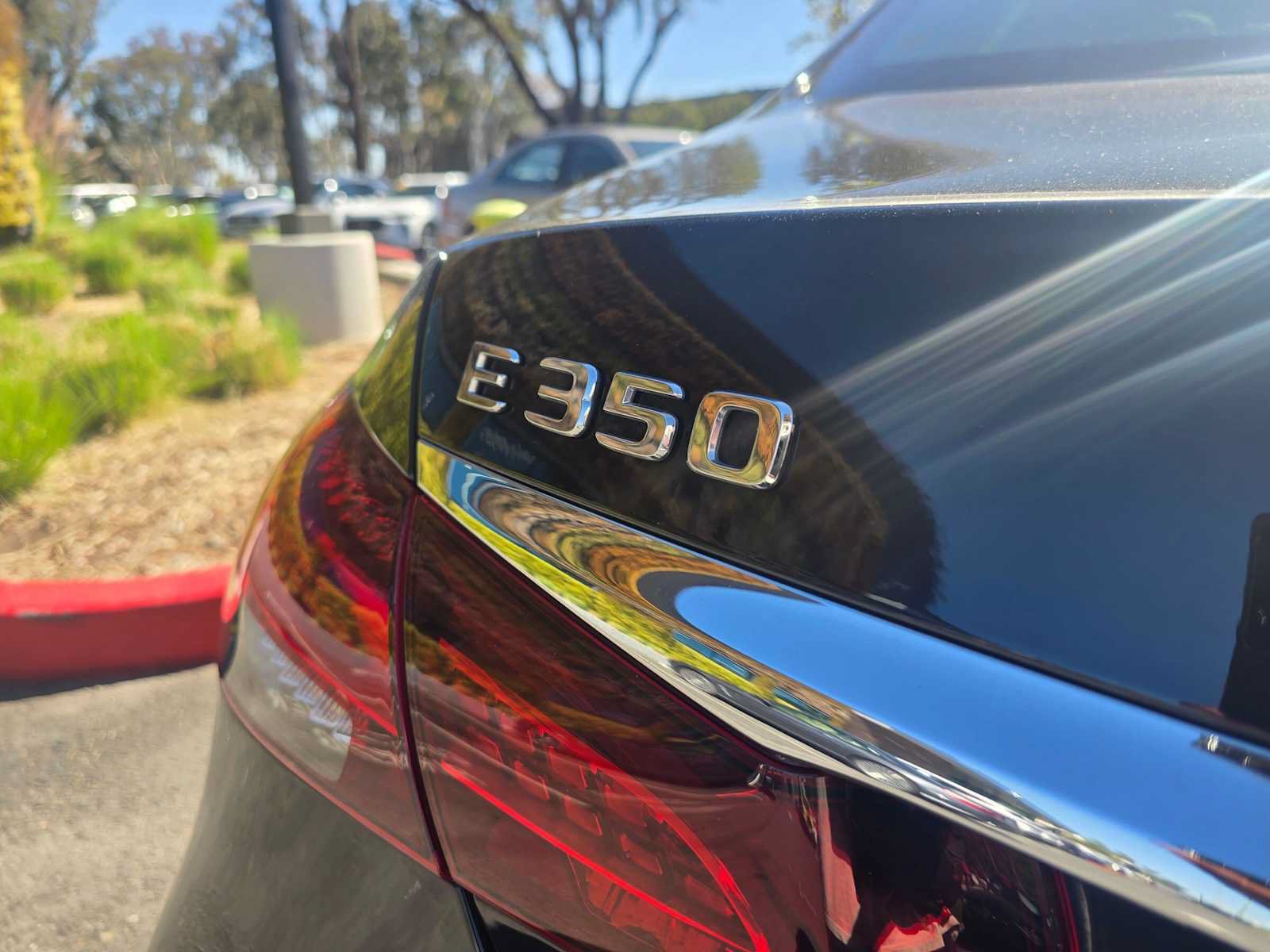Used 2023 Mercedes-Benz E 350 4MATIC Sedan image 13