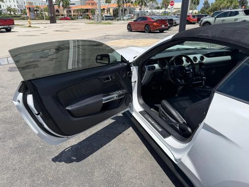 Used 2016 Ford Mustang Premium w/ Pony Package RWD image 10